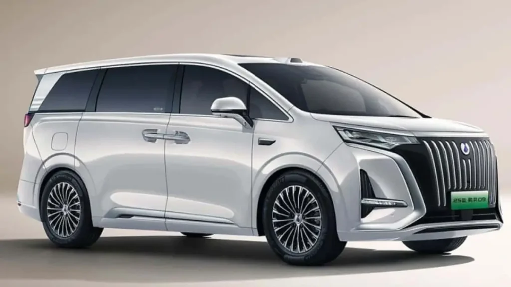 2025 Denza D9 MPV
