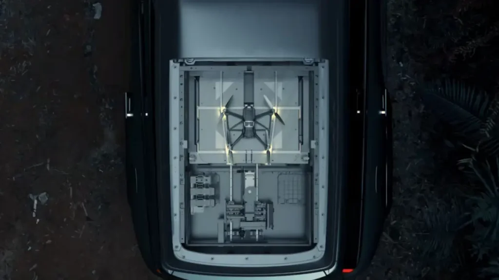 BYD Tang L spotted with drone