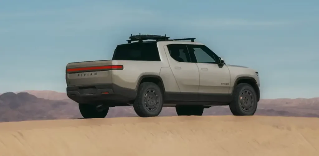2025 Rivian R1T and R1S California Dune