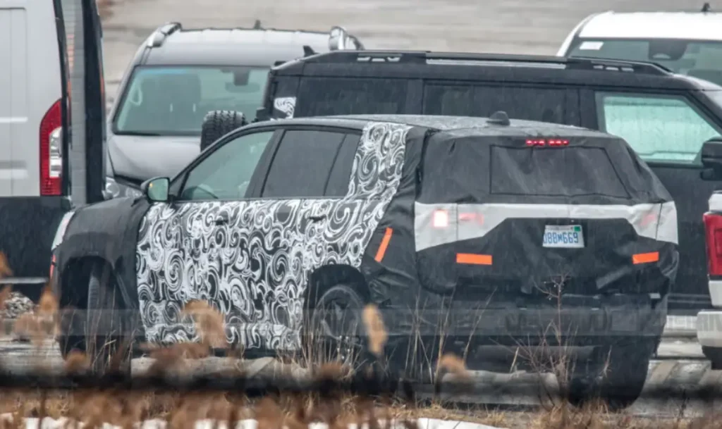 2026 Jeep Cherokee Replacement Spied 